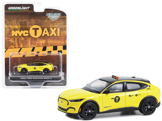 2022 ford mustang mach- nyc taxi 1/64 diecast model car