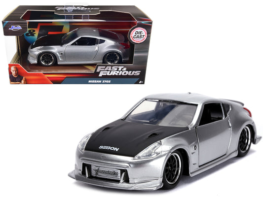 nissan 370z silver with black hood fast furious series 1/32 diecast model car