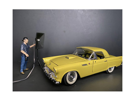 \weekend car show\" figurine v for 1/18 scale models
